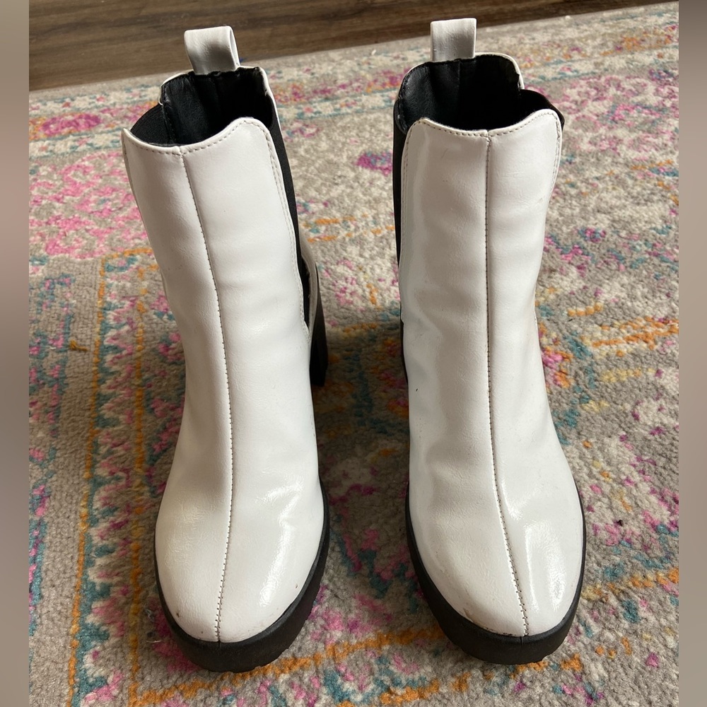 White Chelsea boots
